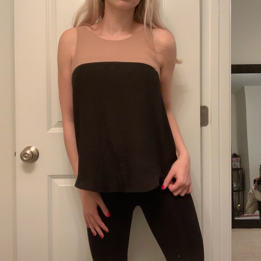 Tan/black tank